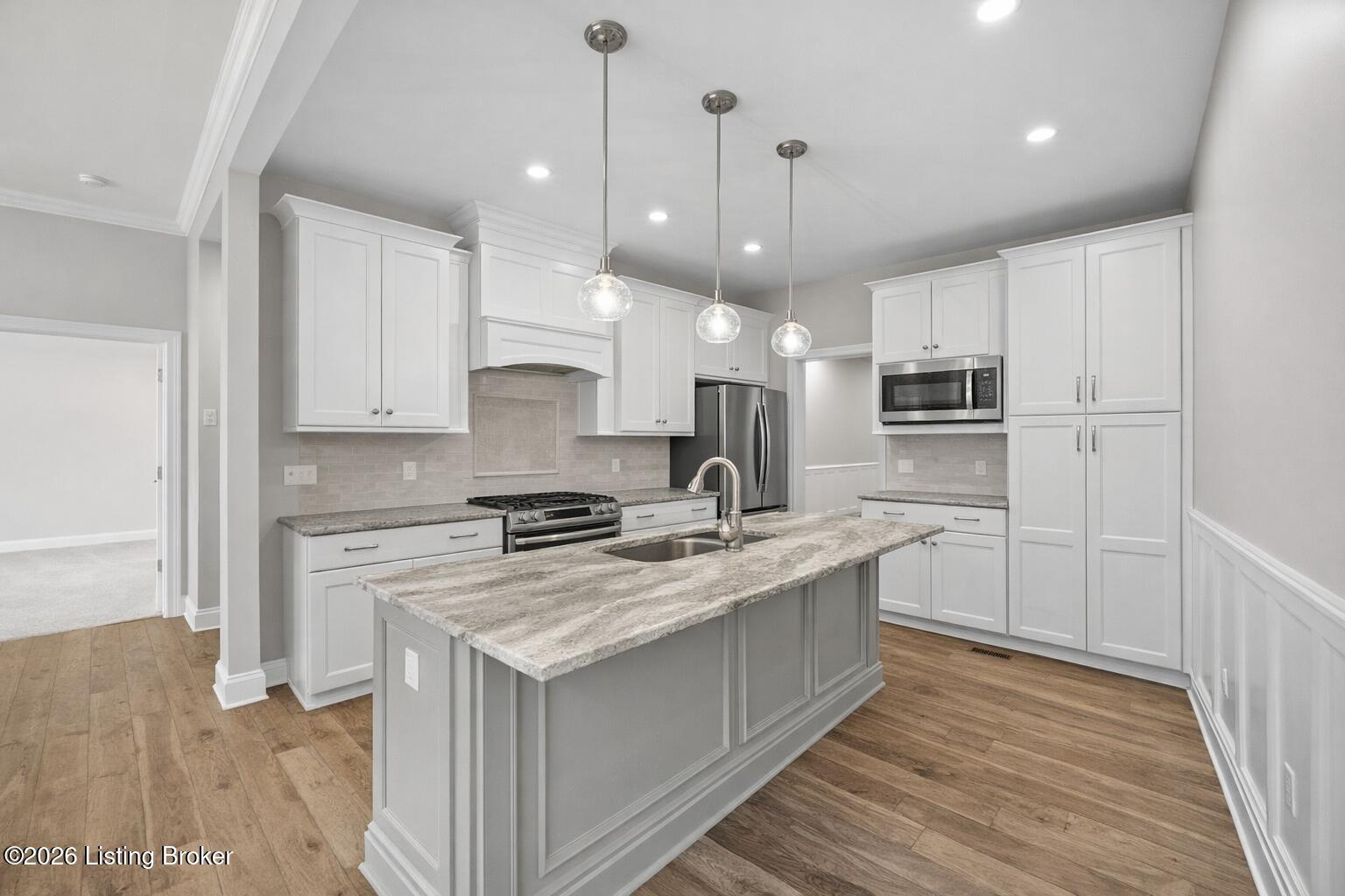 1508 Lincoln Hill Way