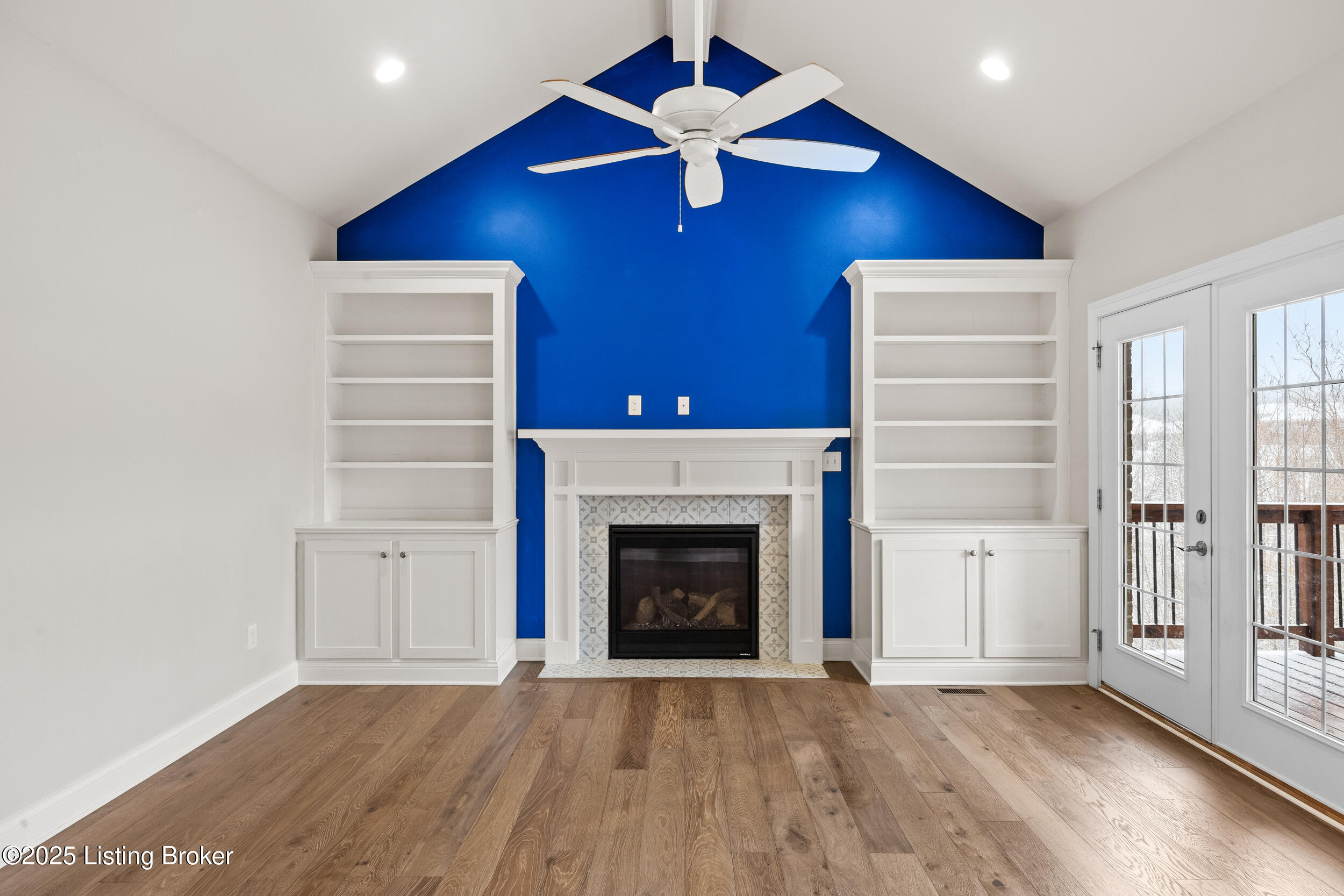 1508 Lincoln Hill Way