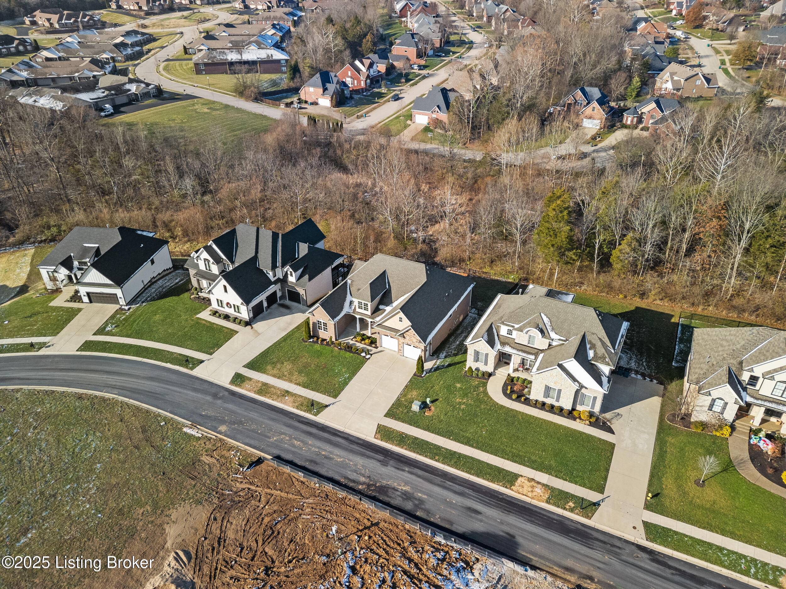 1508 Lincoln Hill Way