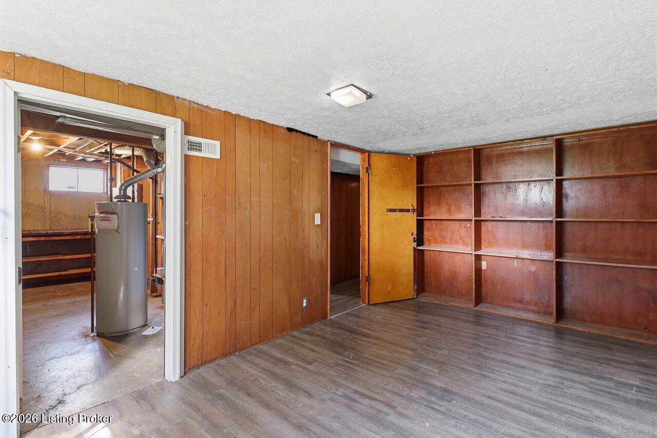 5805 Rocky Mountain Dr
