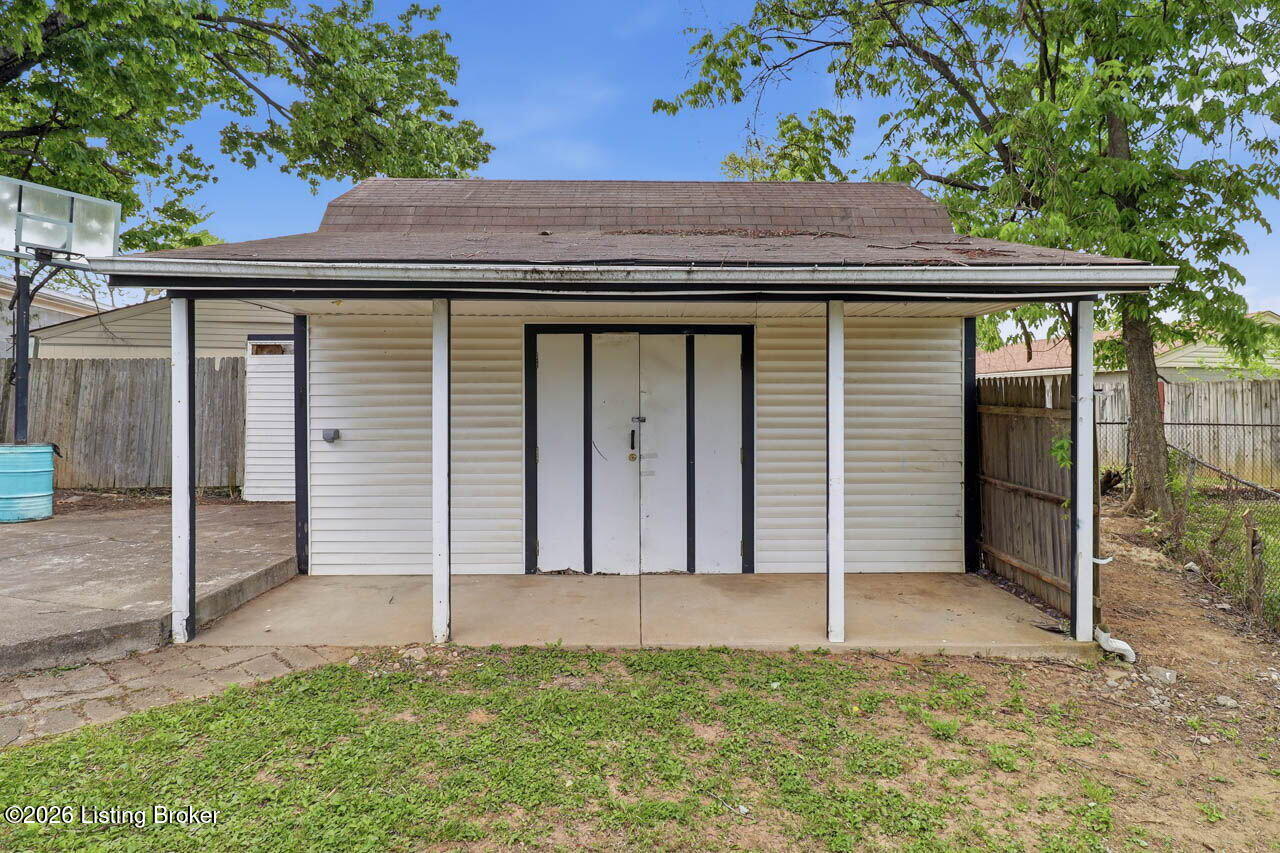 5805 Rocky Mountain Dr