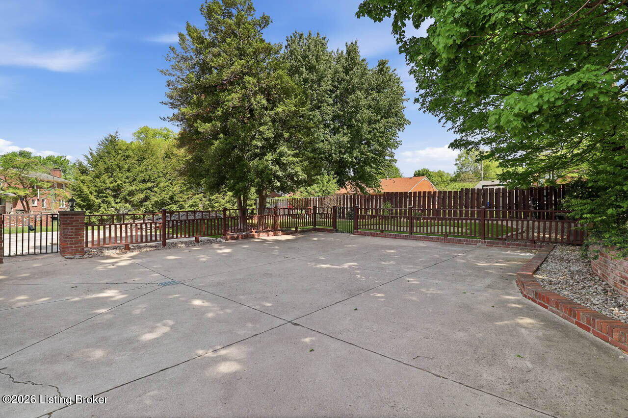 3113 Galway Ln