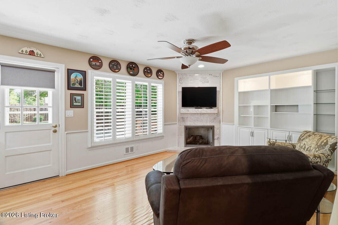 3113 Galway Ln