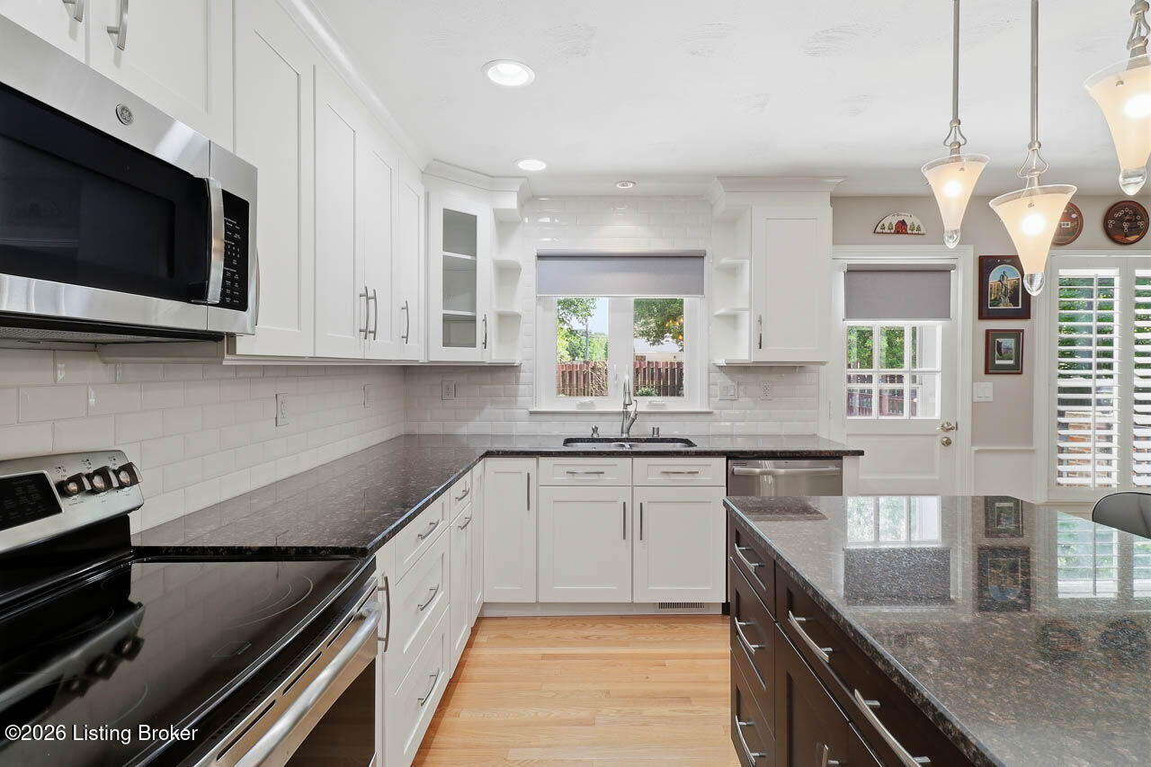 3113 Galway Ln