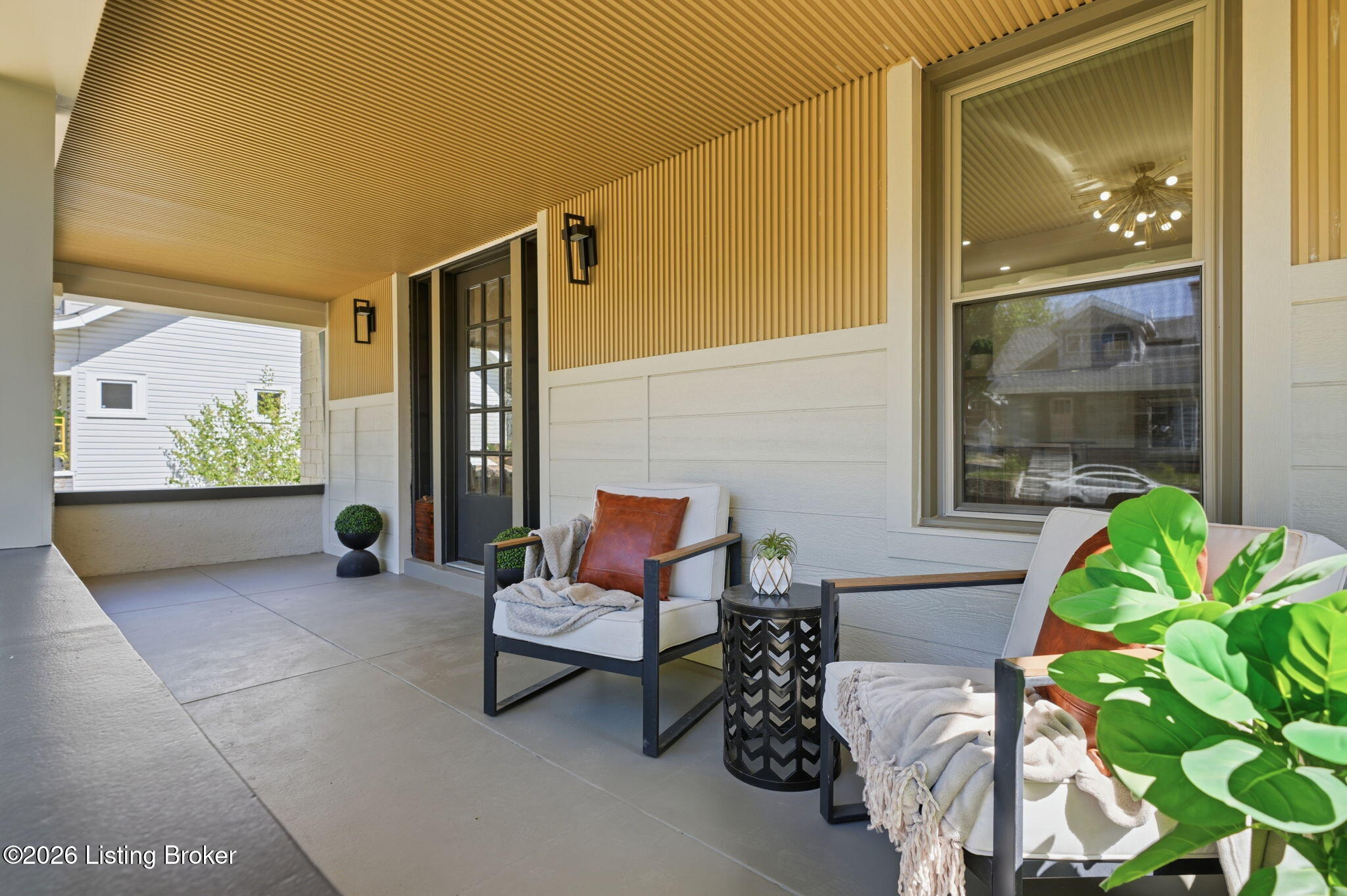 1618 Shady Ln