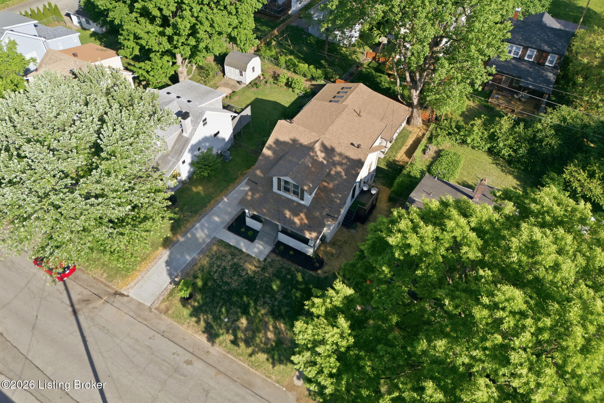 1618 Shady Ln