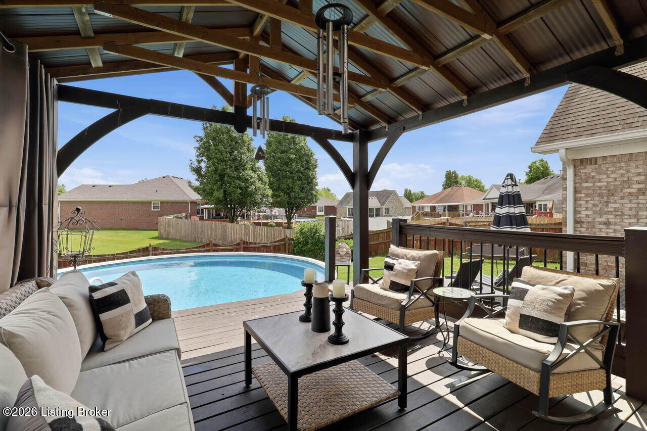 236 Bentwood Dr