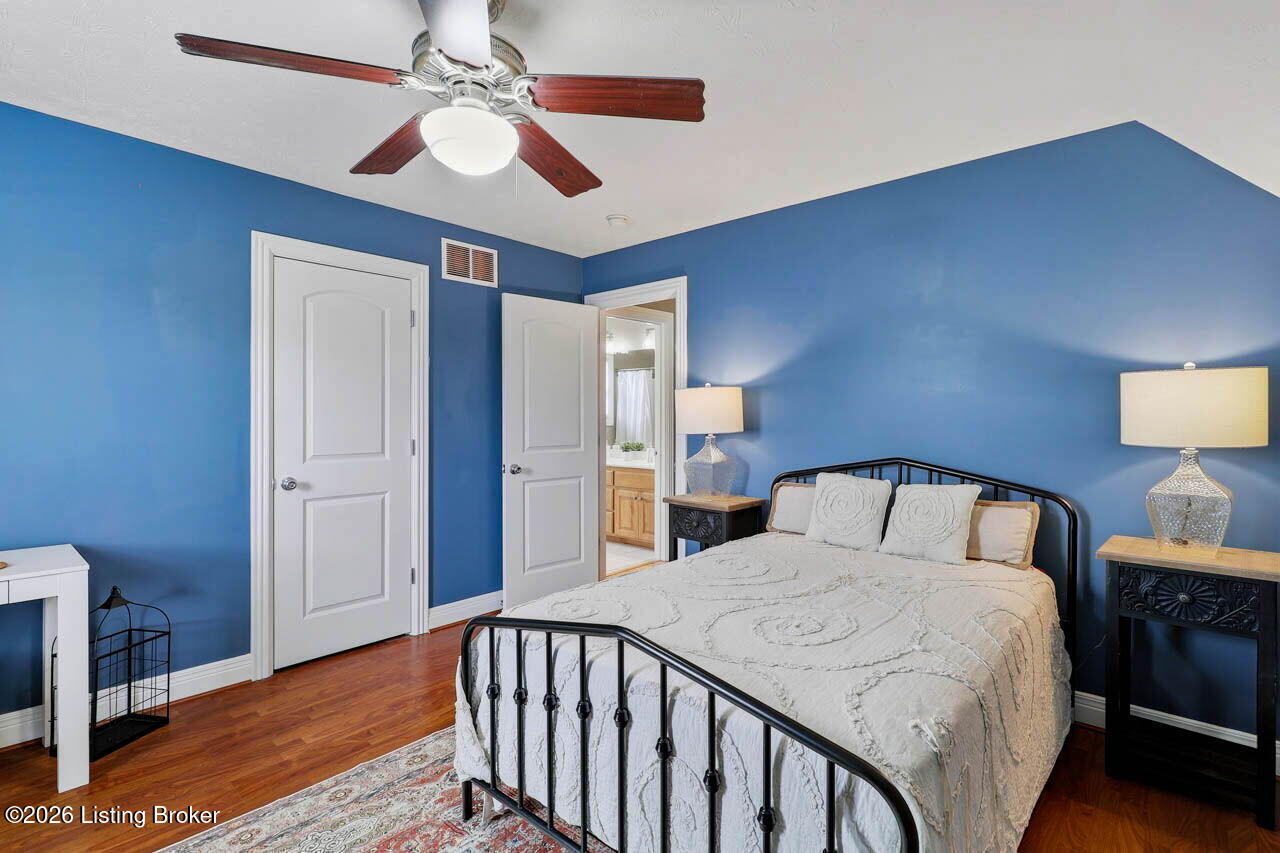 236 Bentwood Dr