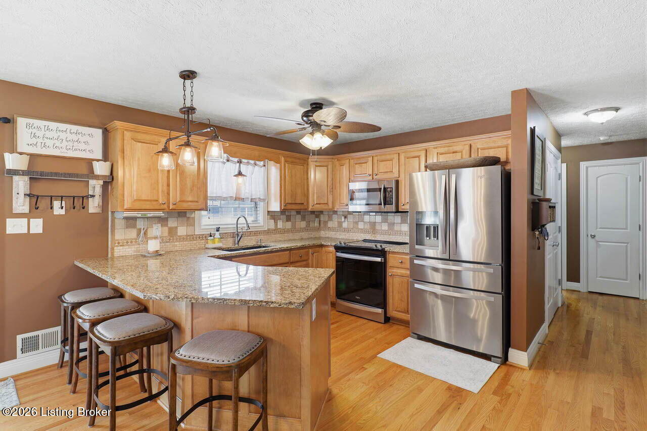 236 Bentwood Dr