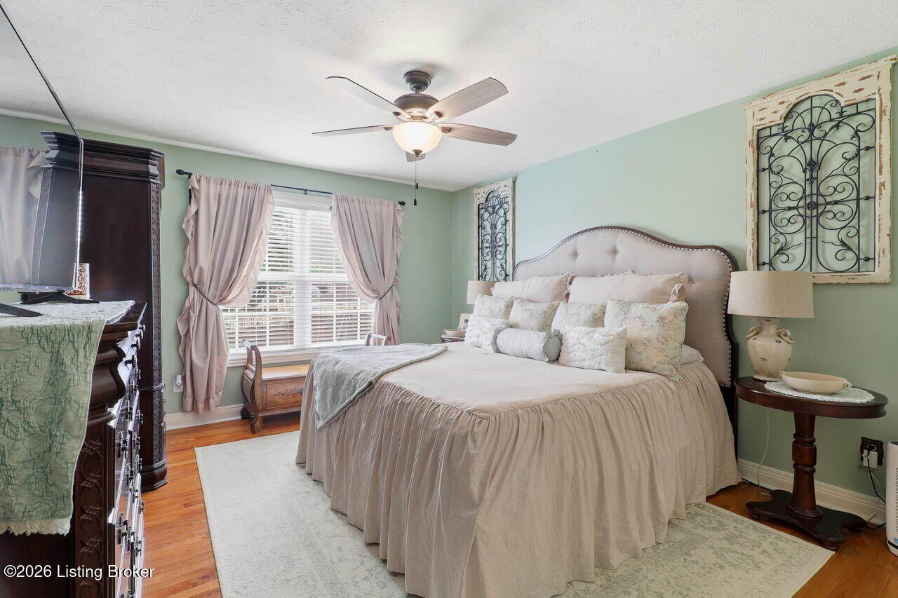 236 Bentwood Dr