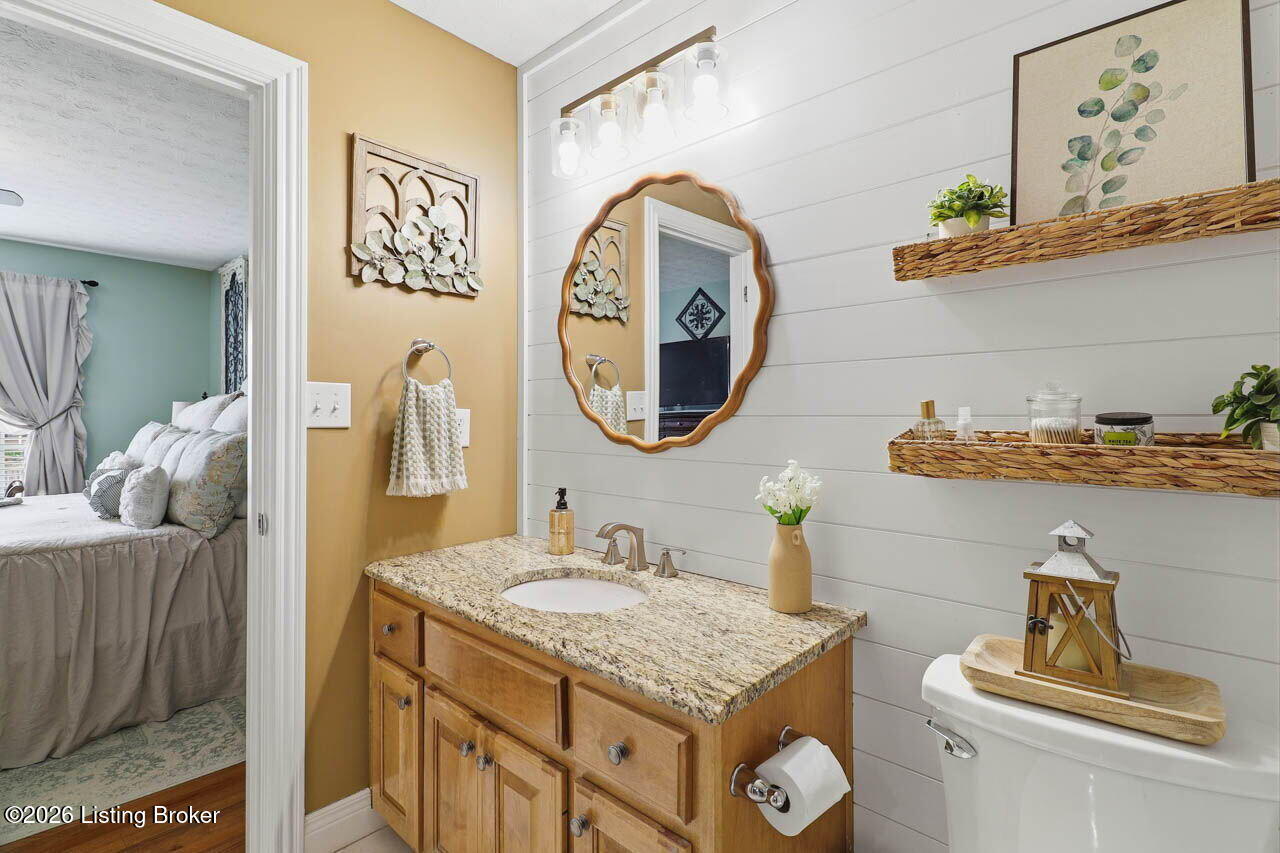 236 Bentwood Dr