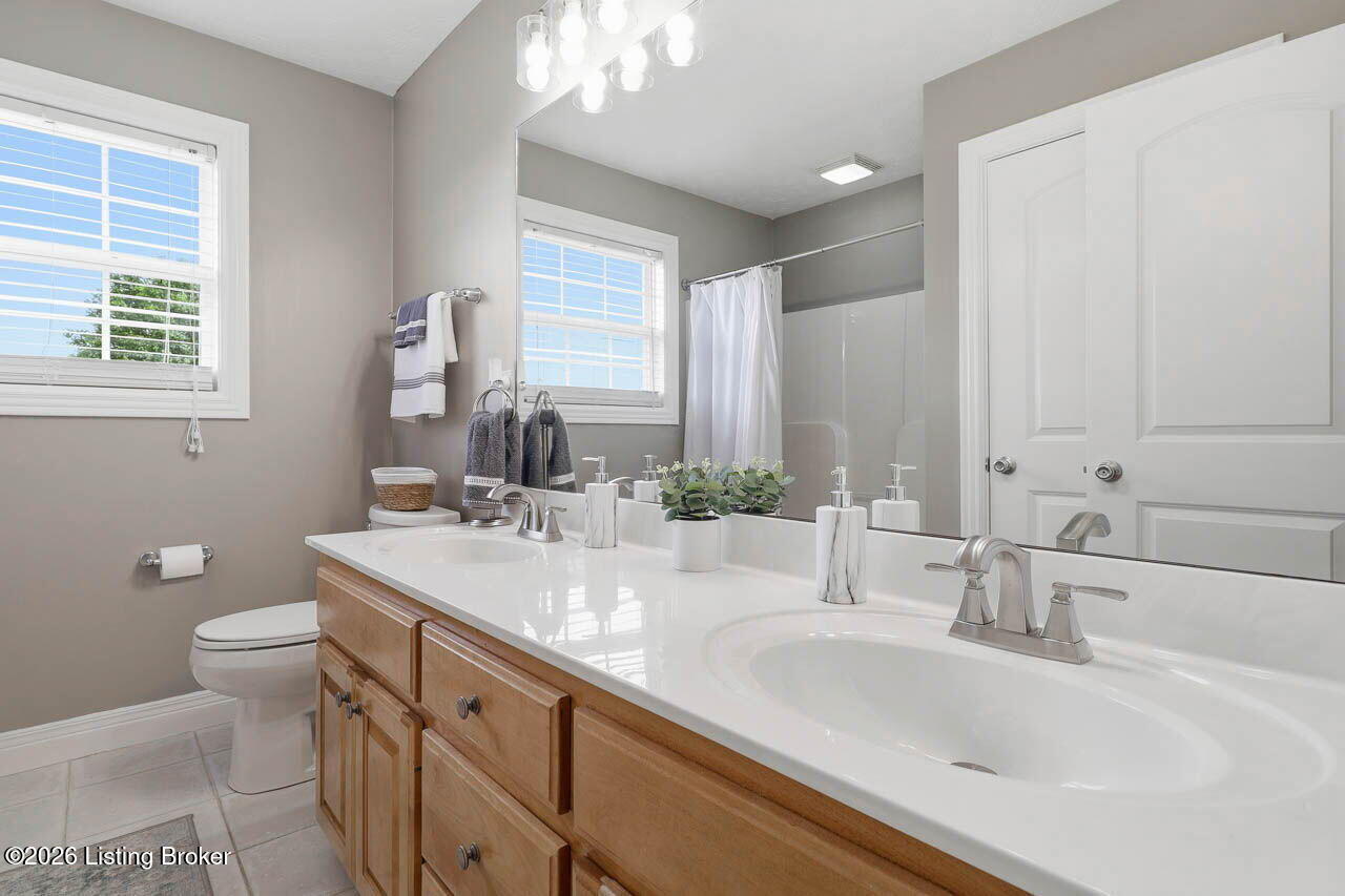 236 Bentwood Dr