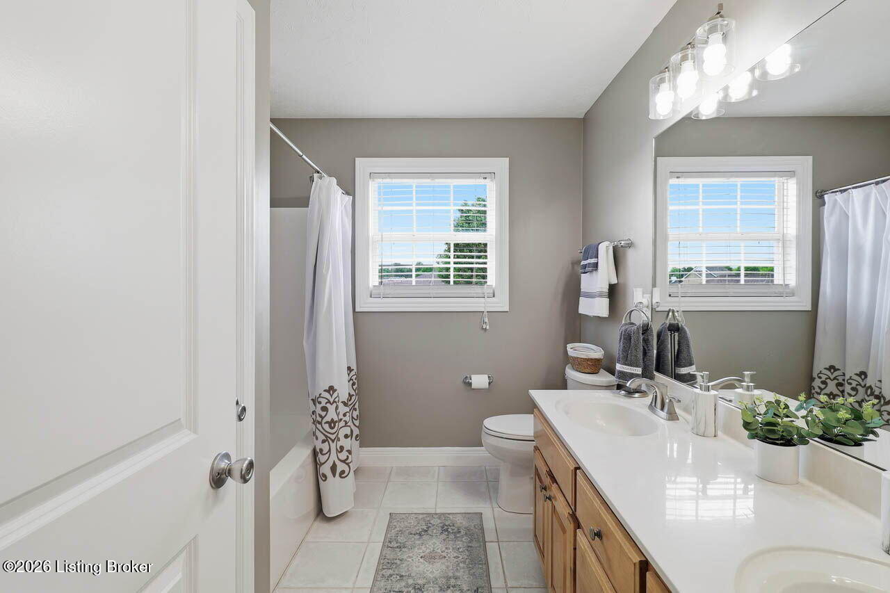 236 Bentwood Dr