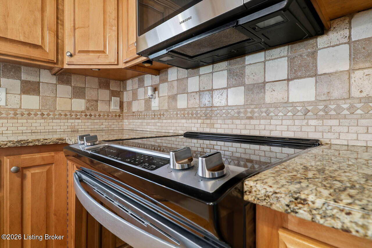 236 Bentwood Dr
