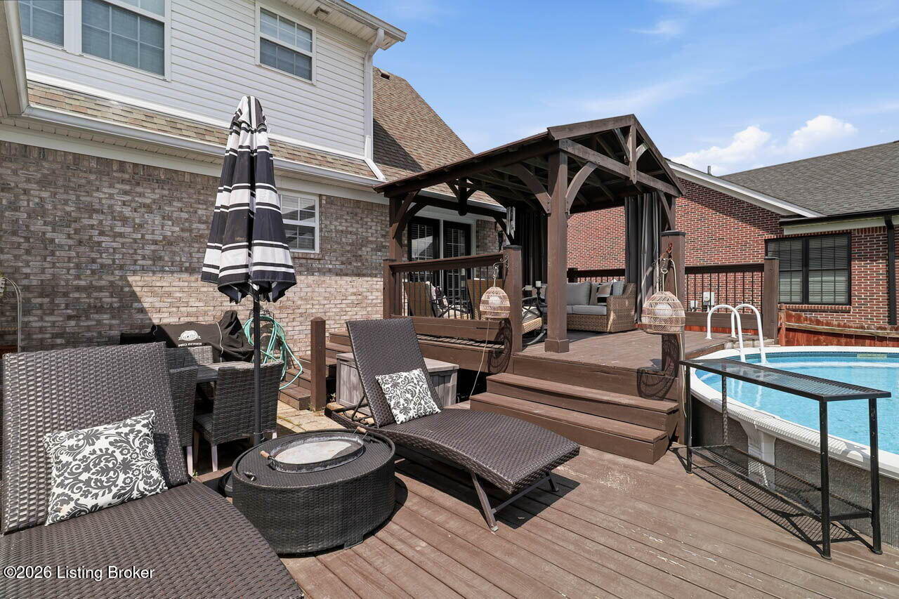 236 Bentwood Dr