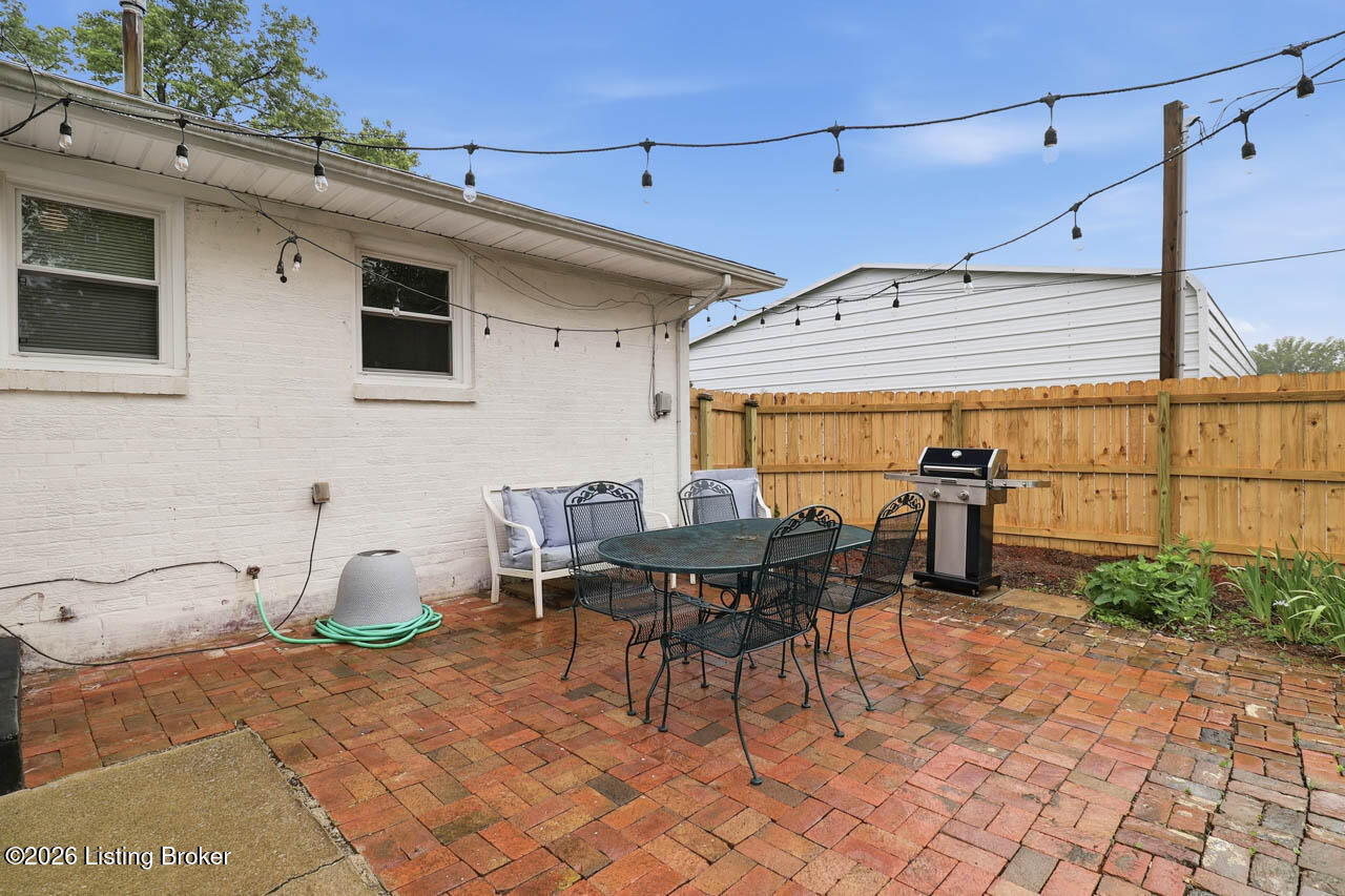 1721 Benwood Dr