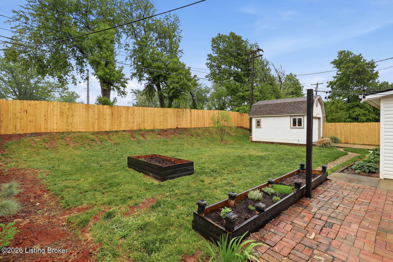 1721 Benwood Dr