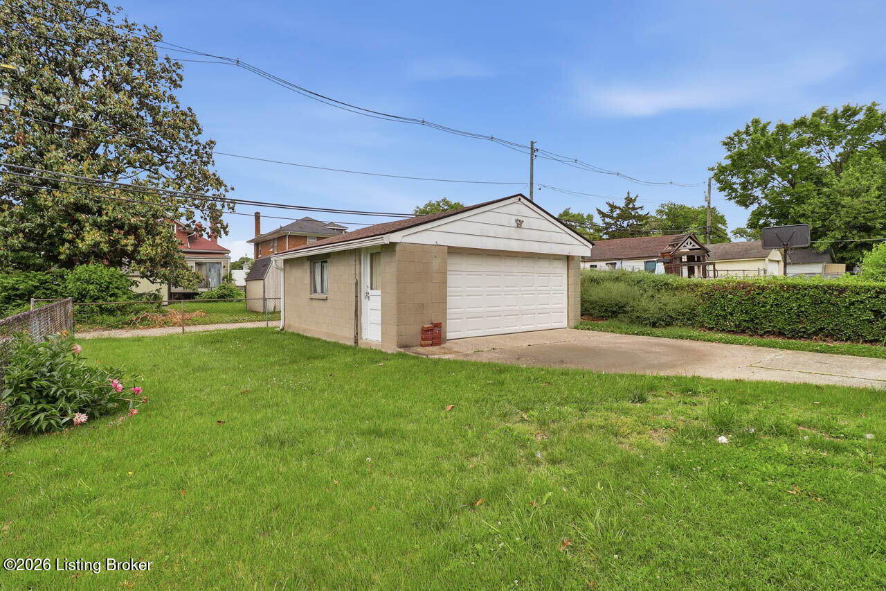 1811 Dixdale Ave