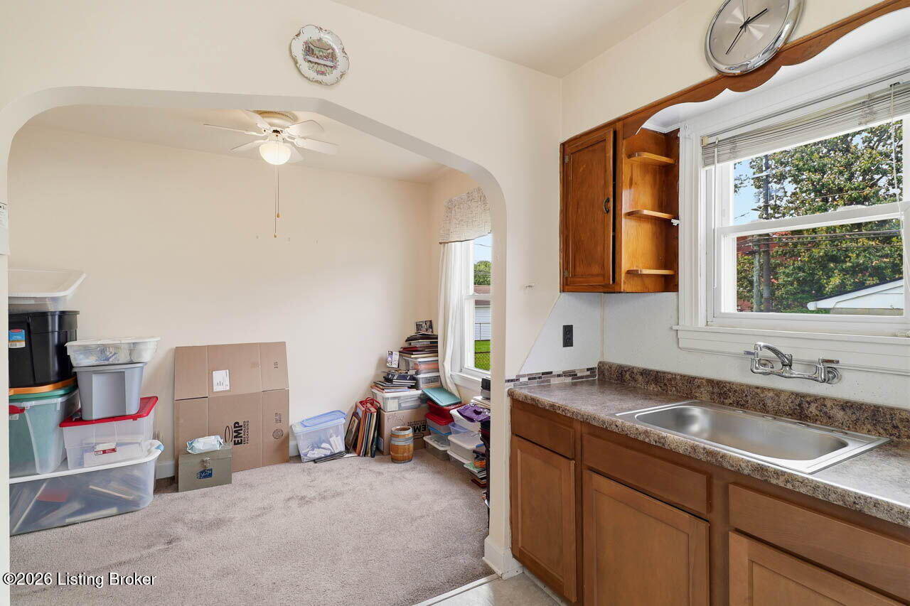 1811 Dixdale Ave