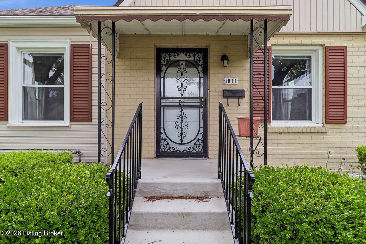 1811 Dixdale Ave