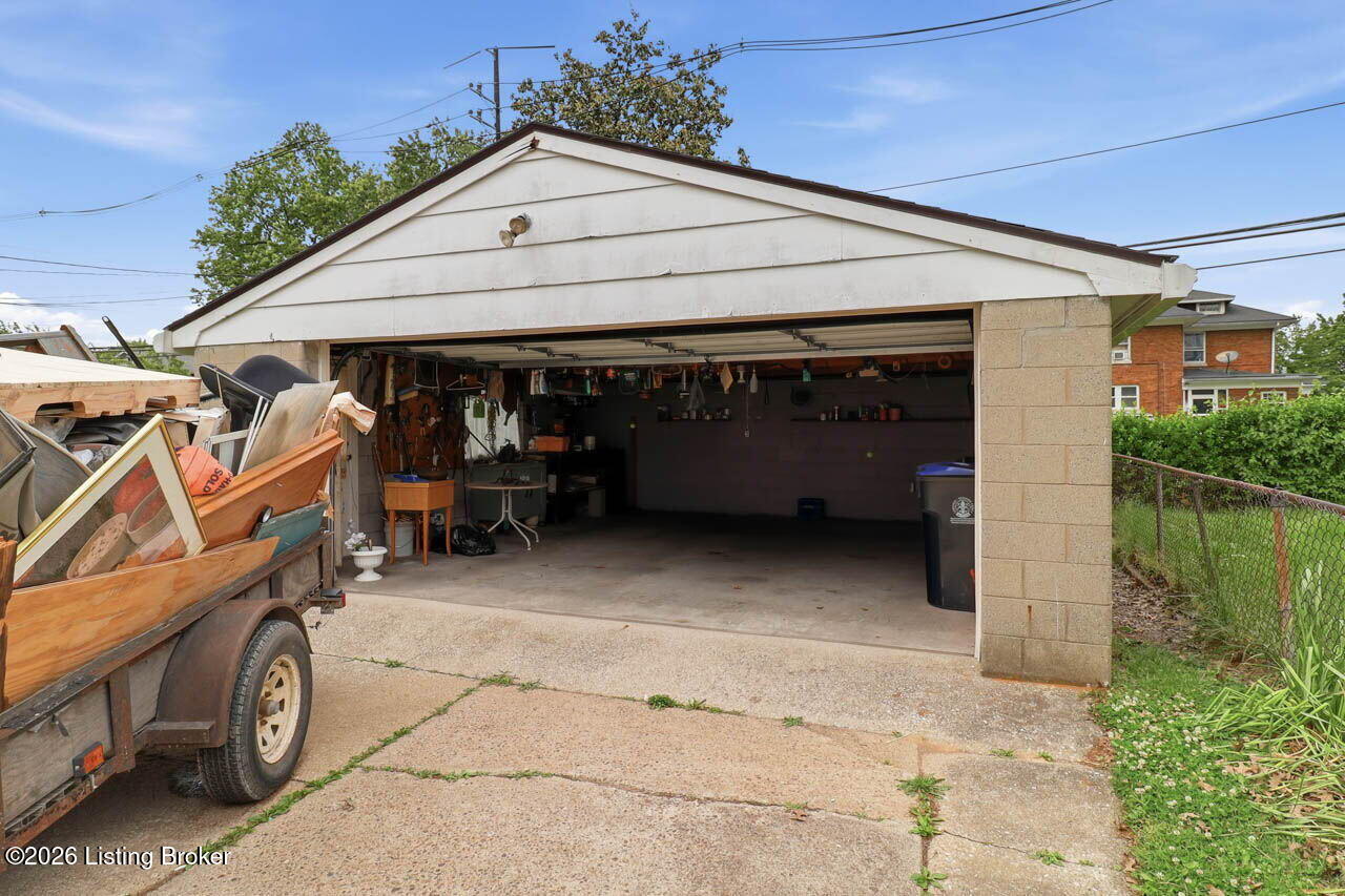 1811 Dixdale Ave