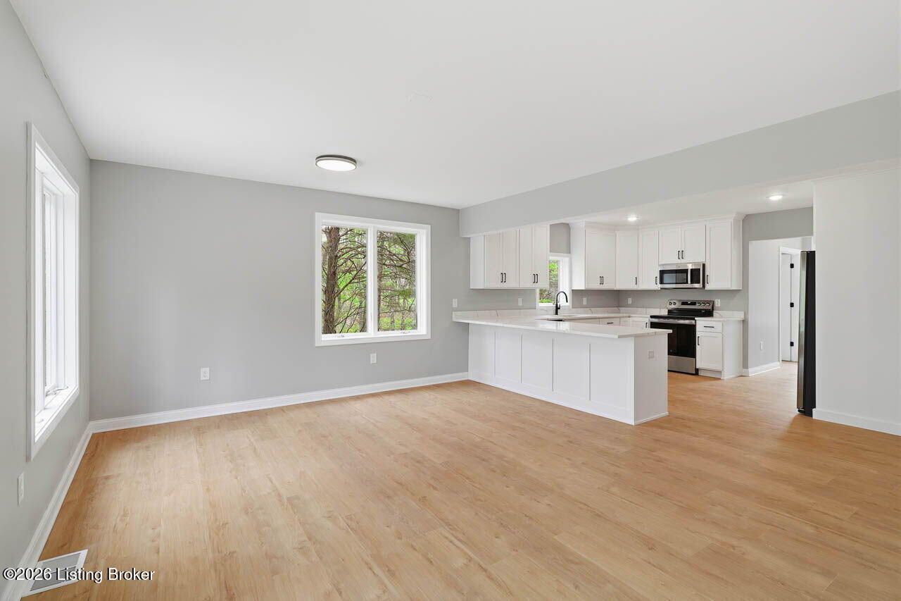 375 Wood Valley Ln