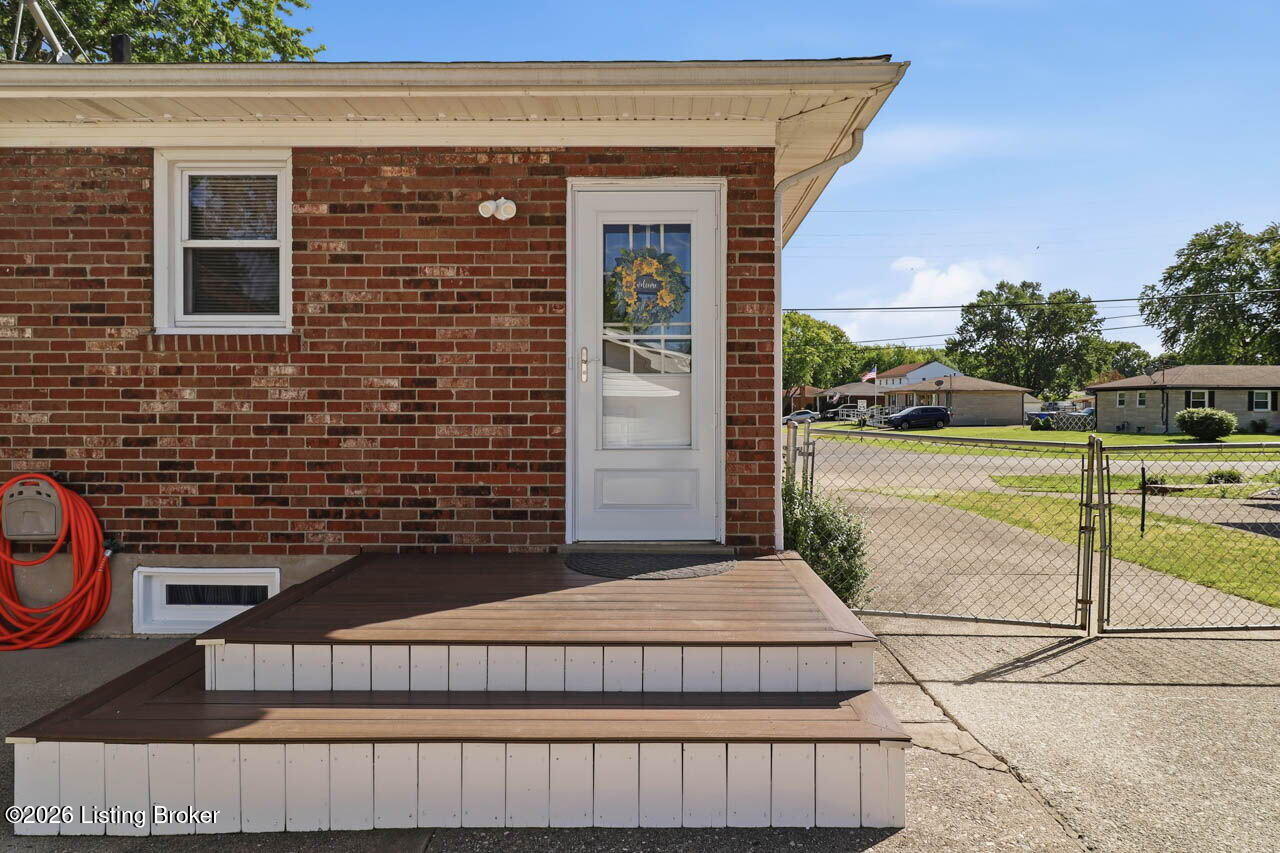 2419 McGee Dr