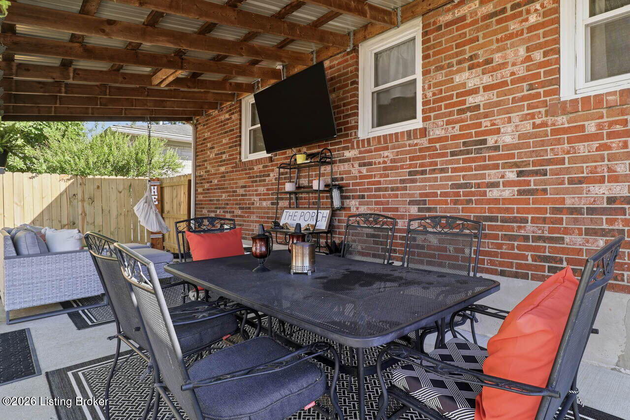 2419 McGee Dr