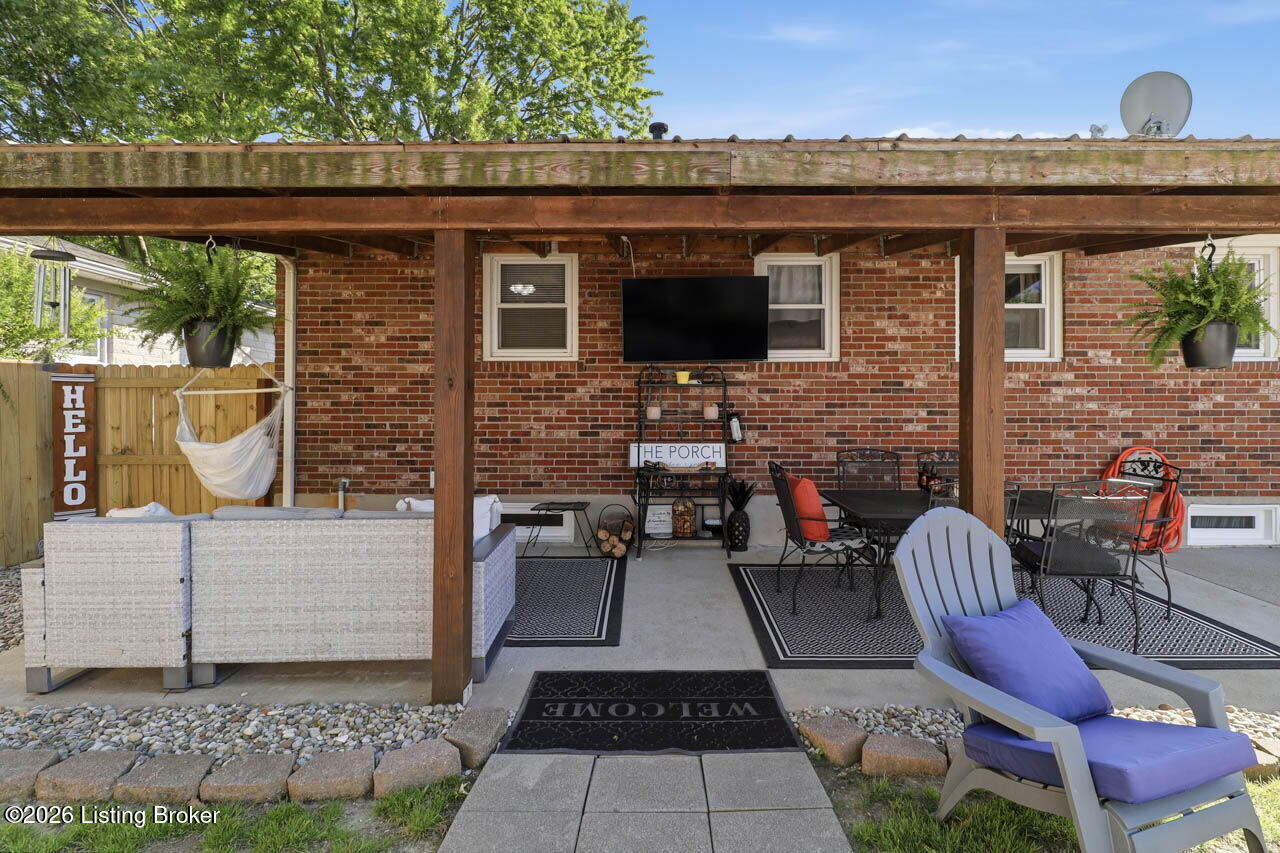 2419 McGee Dr