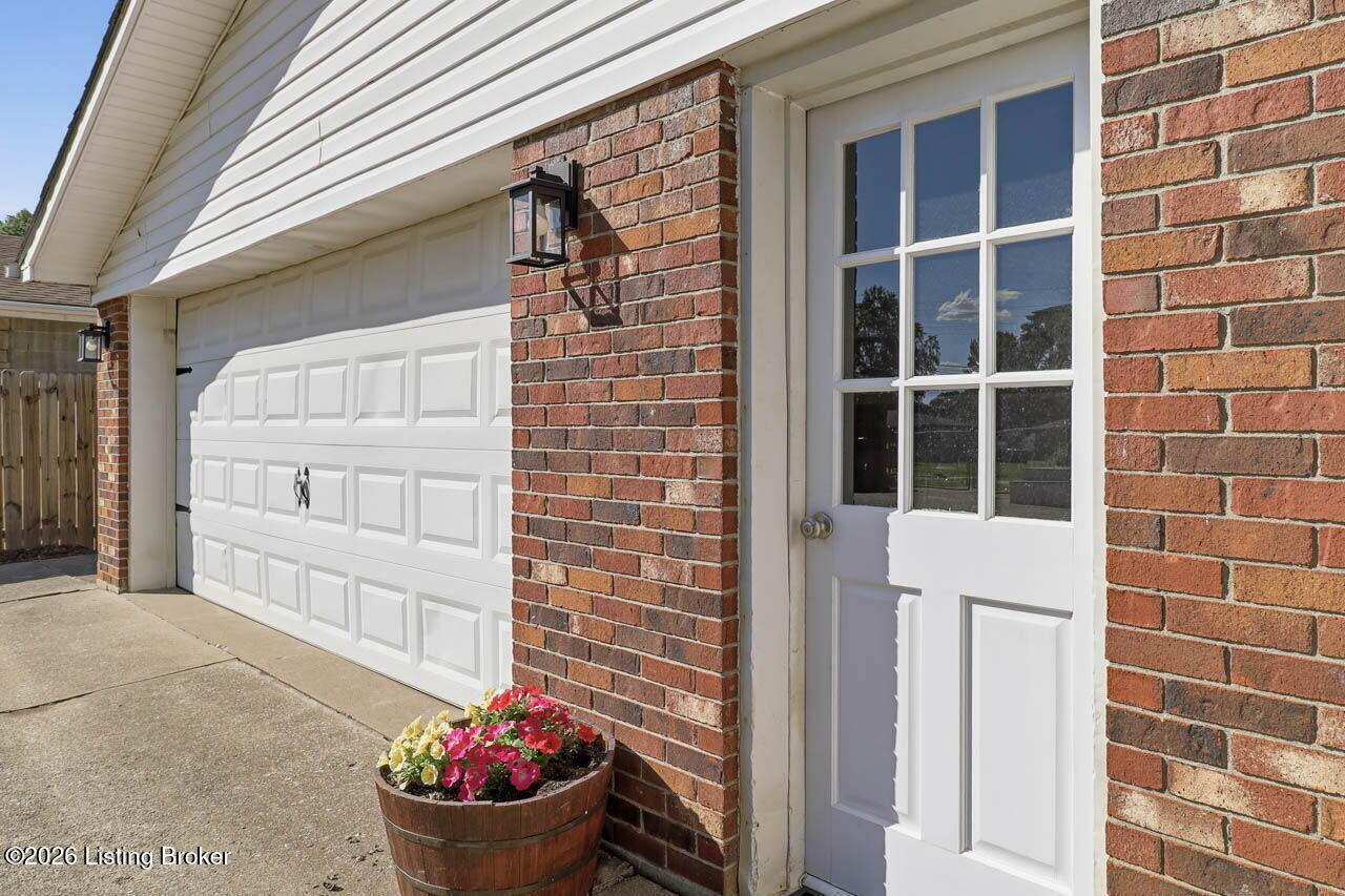 2419 McGee Dr