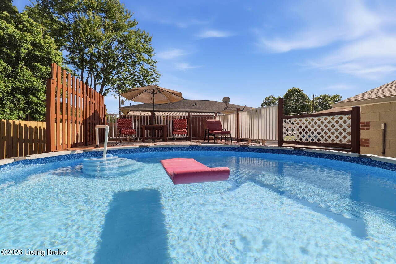 2419 McGee Dr