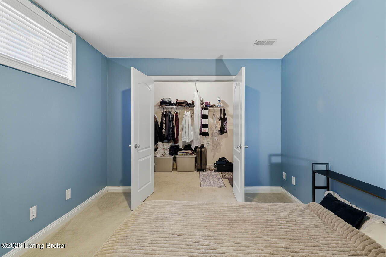 12611 Bernay Pl