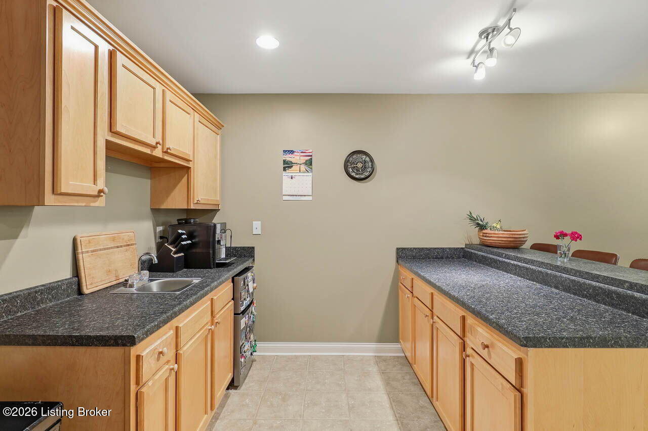 12611 Bernay Pl