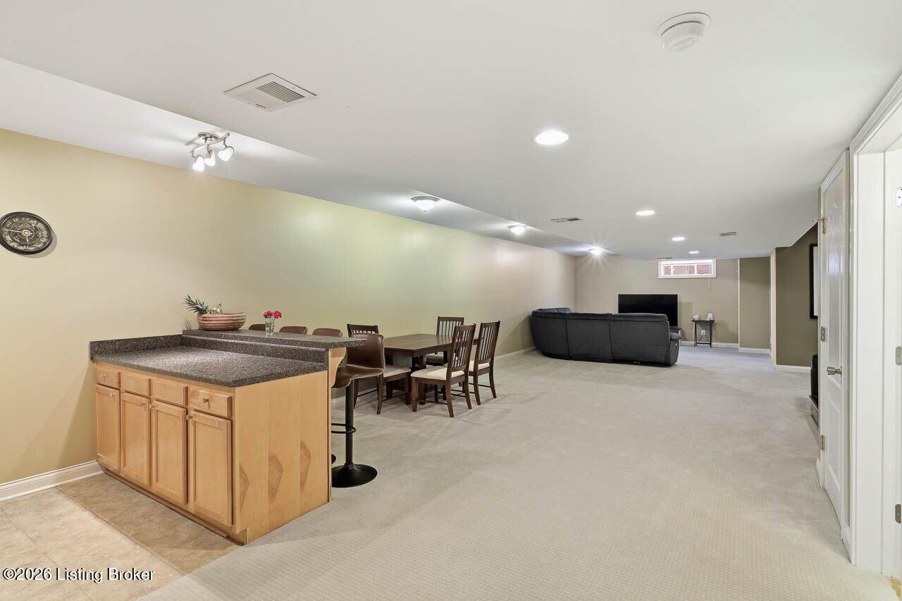 12611 Bernay Pl