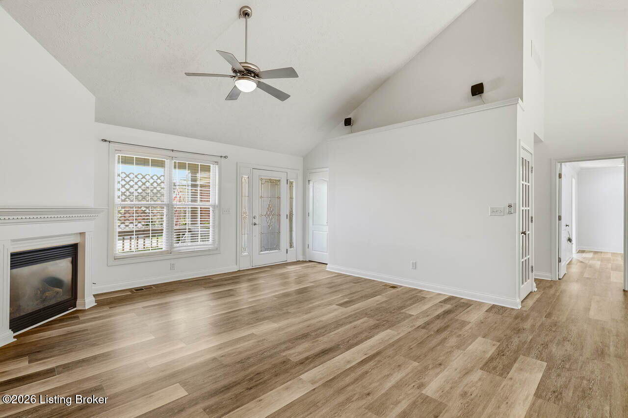 12611 Bernay Pl