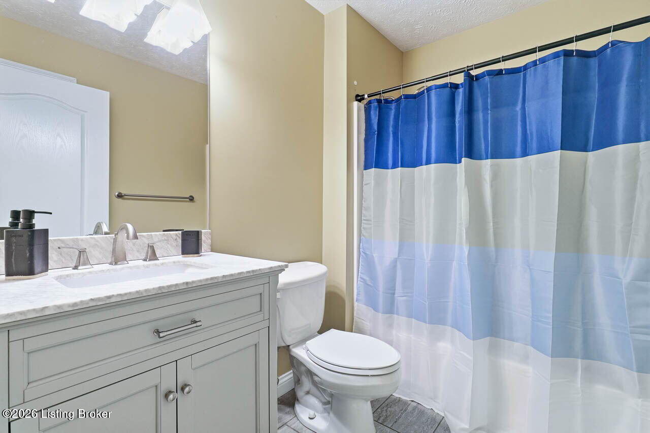12611 Bernay Pl
