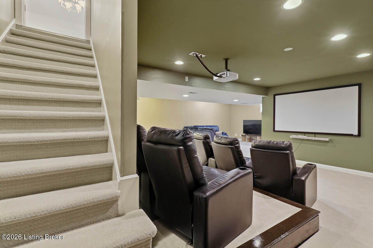 12611 Bernay Pl