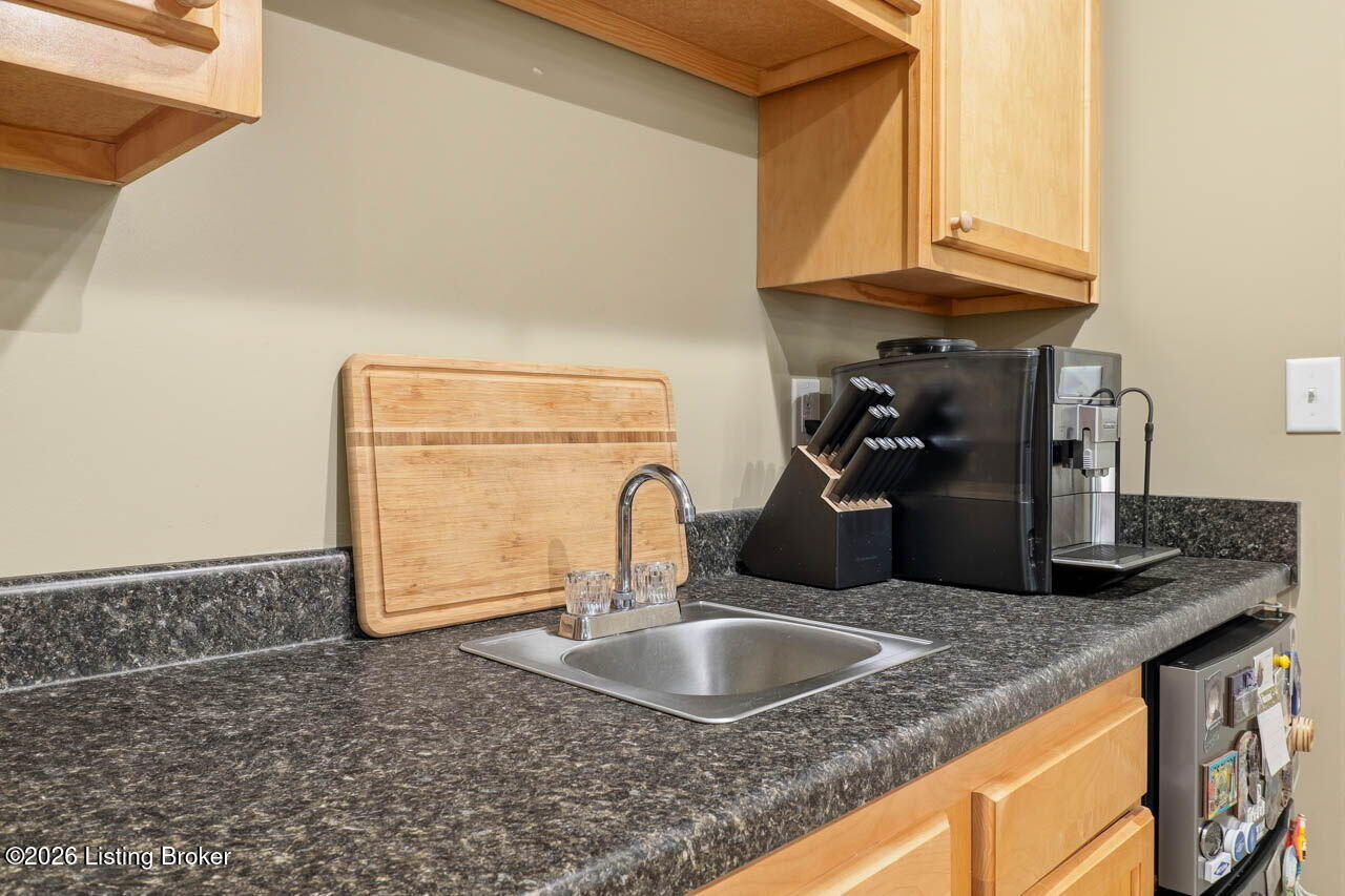 12611 Bernay Pl