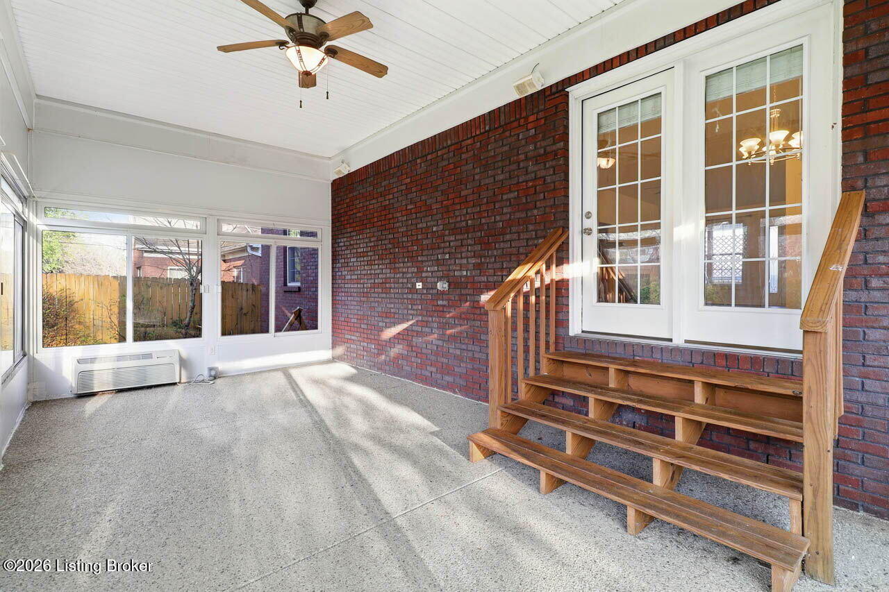12611 Bernay Pl