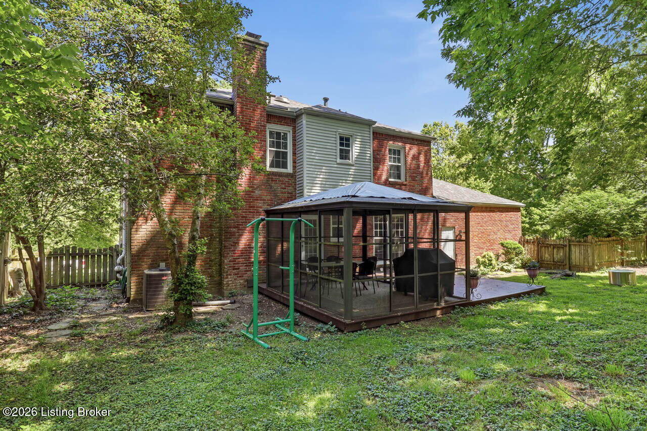 4108 Meadowland Dr