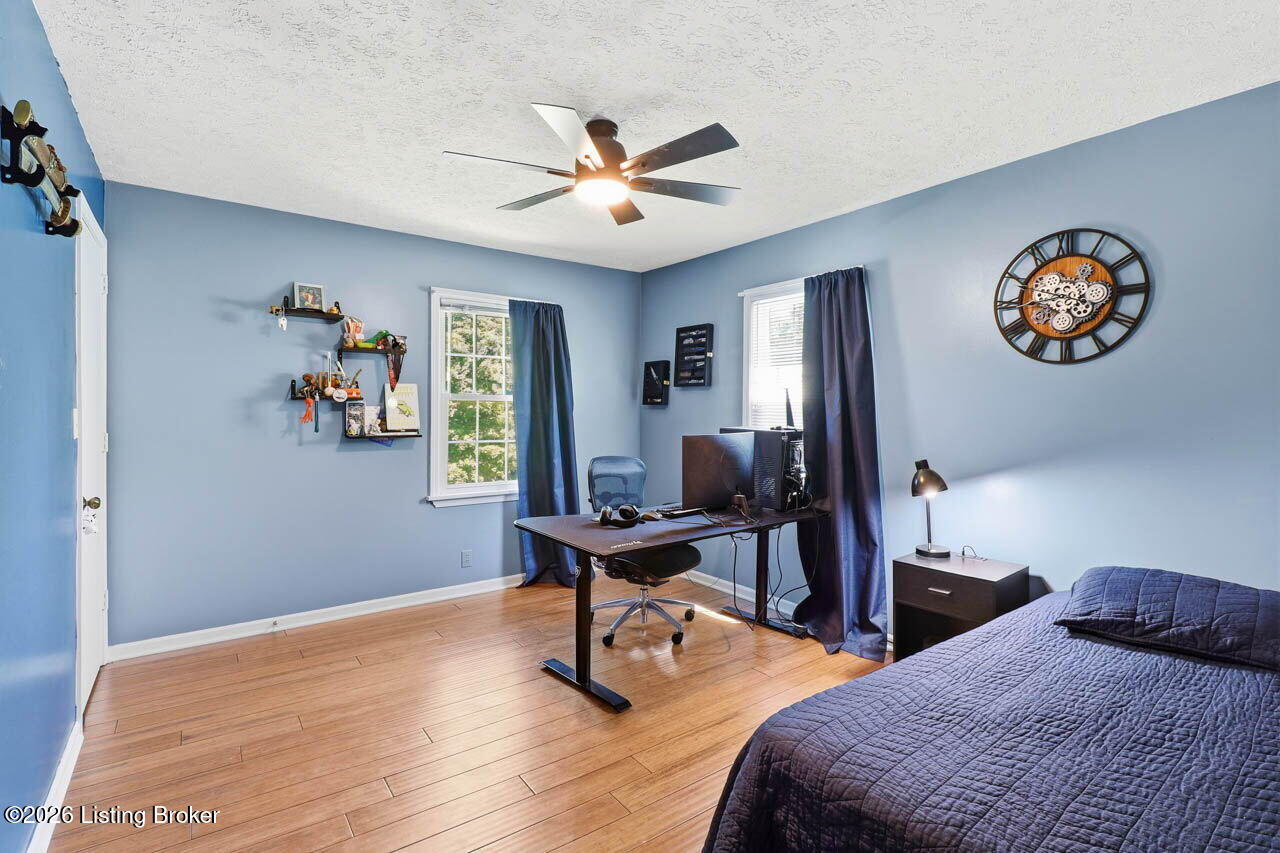 4108 Meadowland Dr