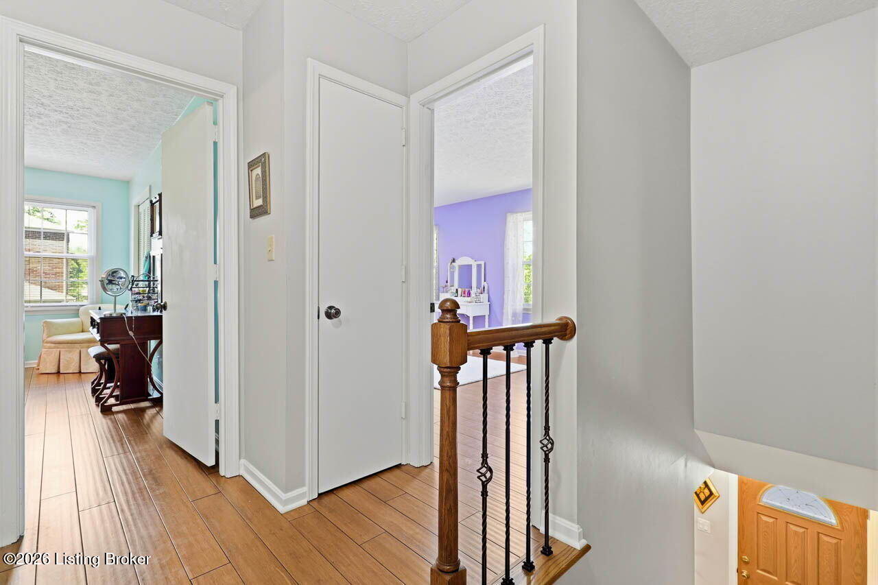 4108 Meadowland Dr