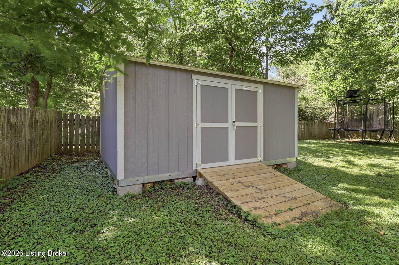 4108 Meadowland Dr