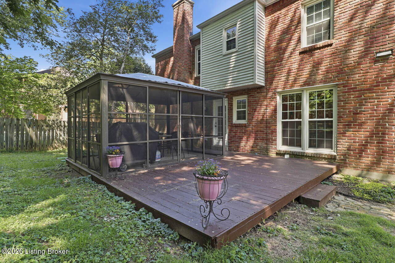 4108 Meadowland Dr