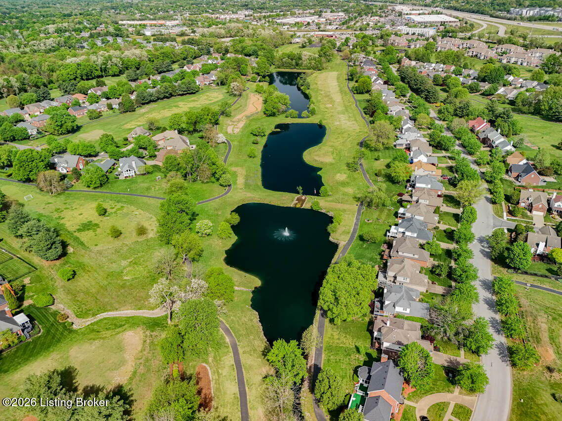 2905 Lake Vista Dr