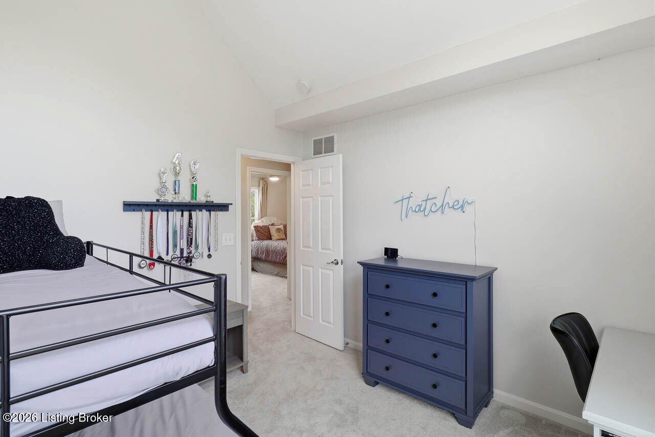 2905 Lake Vista Dr
