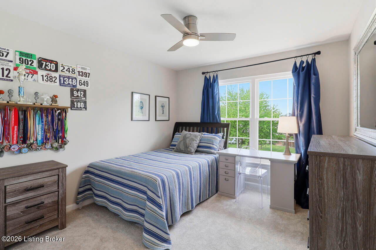 2905 Lake Vista Dr