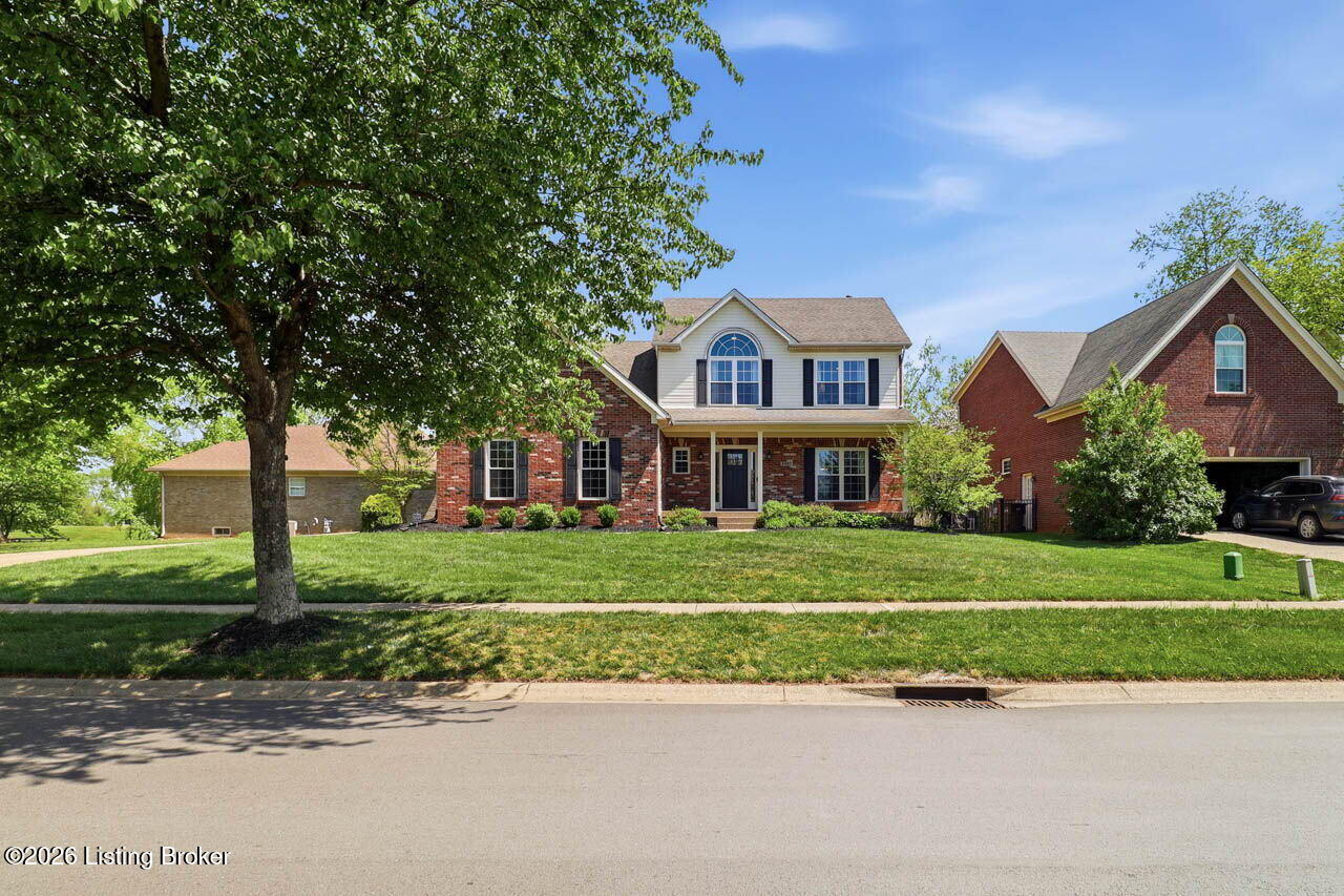 2905 Lake Vista Dr