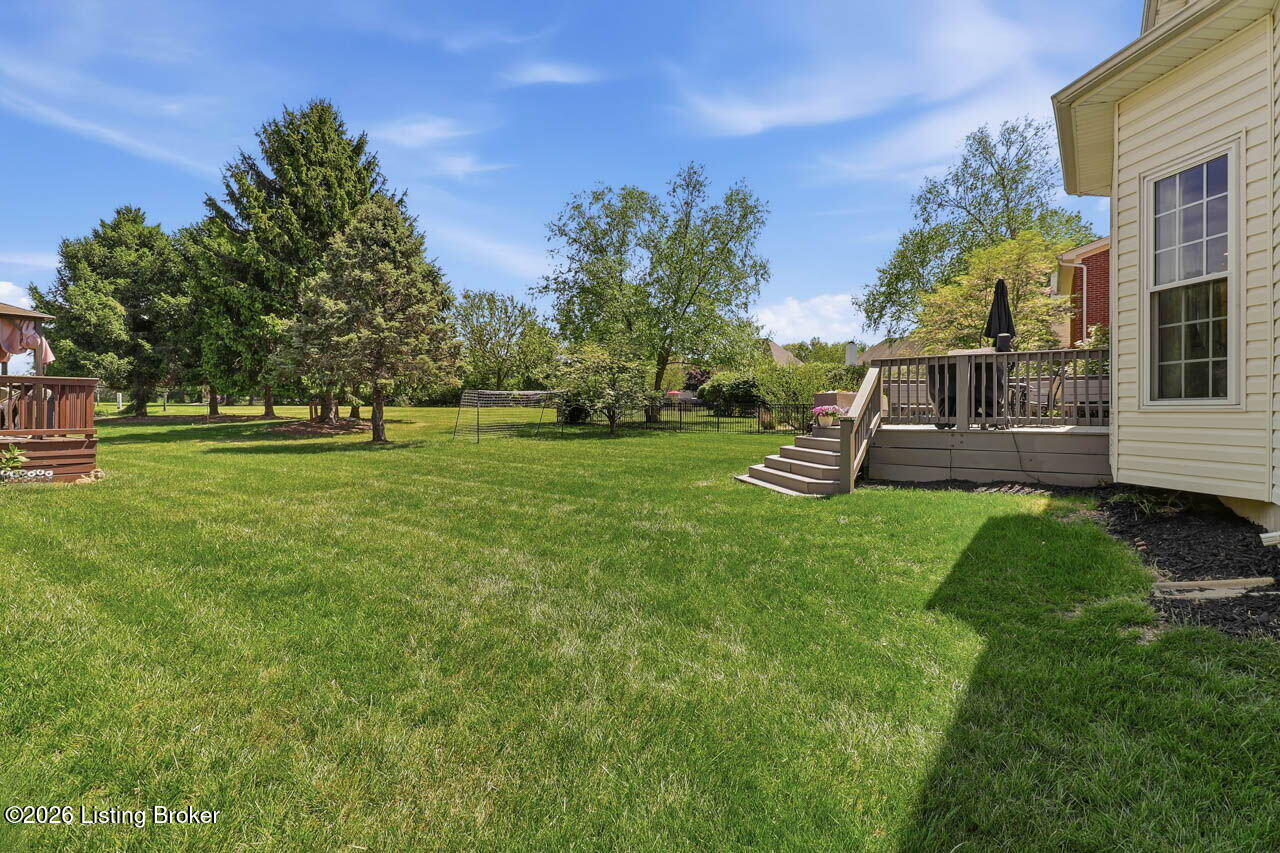 2905 Lake Vista Dr