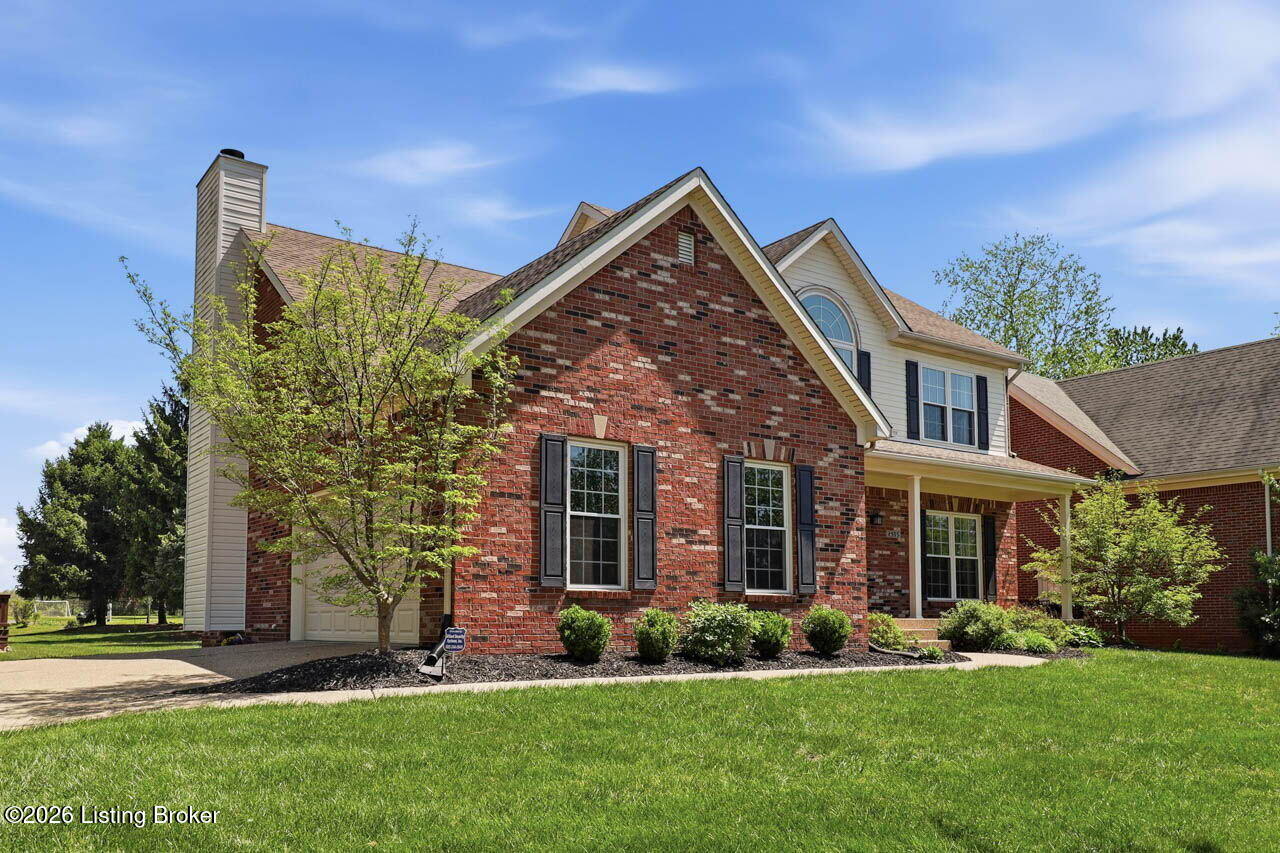 2905 Lake Vista Dr
